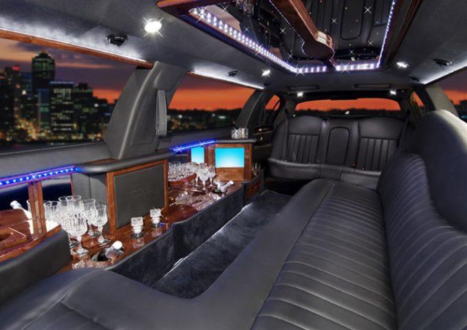 Lincoln Stretch Limo Oakland